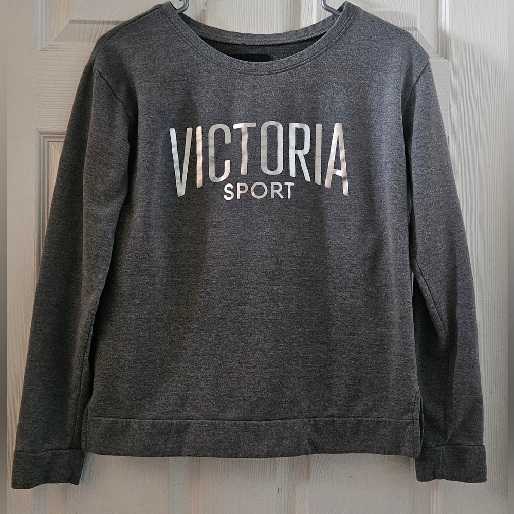 Victoria Sport Sweatshirt